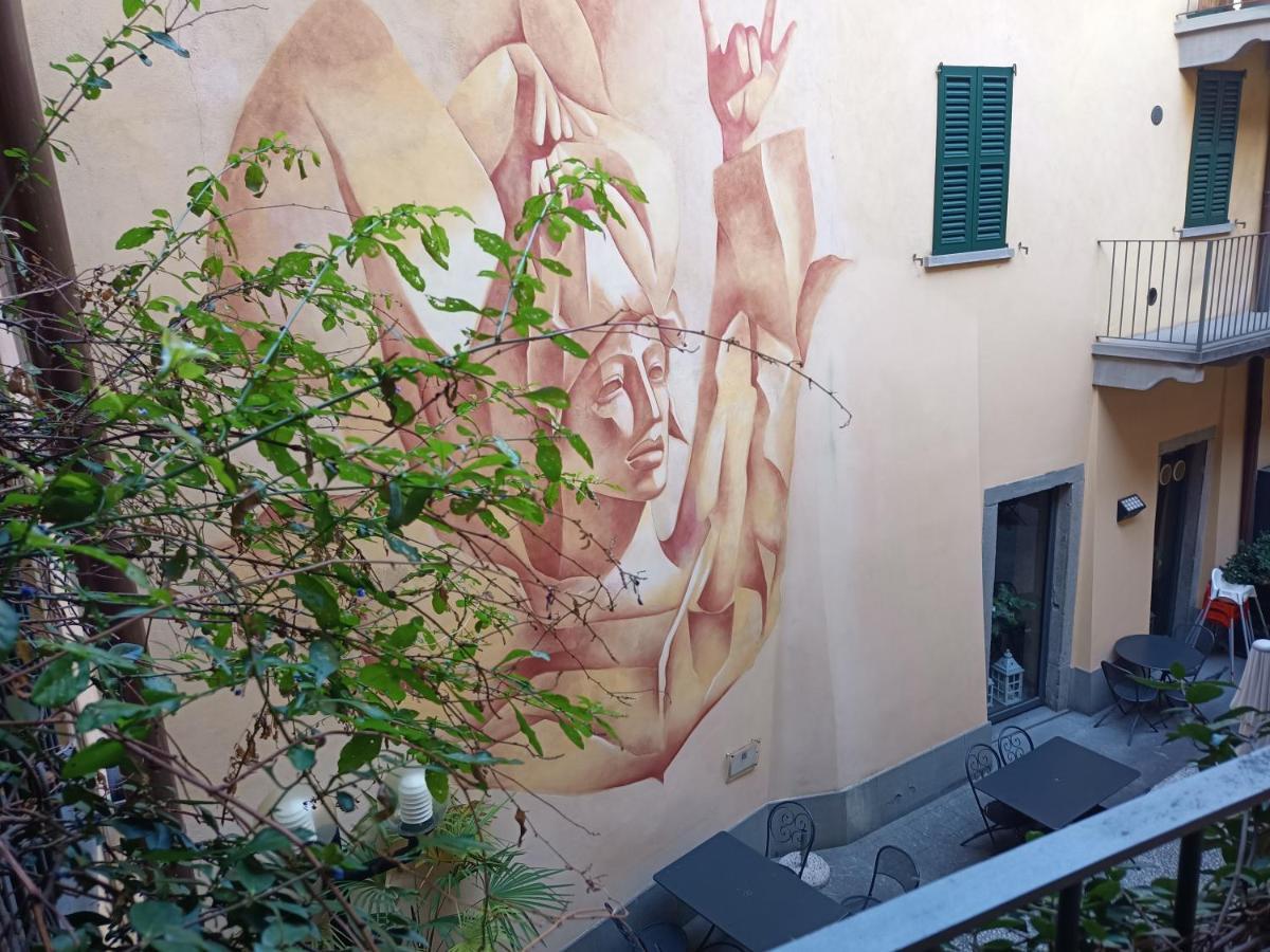 "A Casa Di Giacomo" Luxury Rooms Con Aria Condizionata Bergamo Bagian luar foto