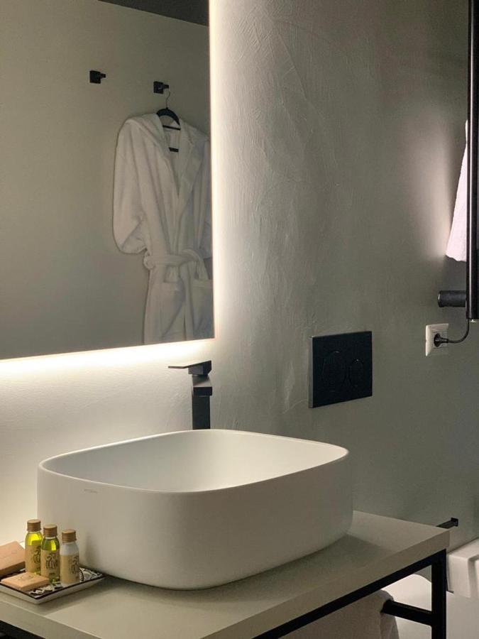 "A Casa Di Giacomo" Luxury Rooms Con Aria Condizionata Bergamo Bagian luar foto