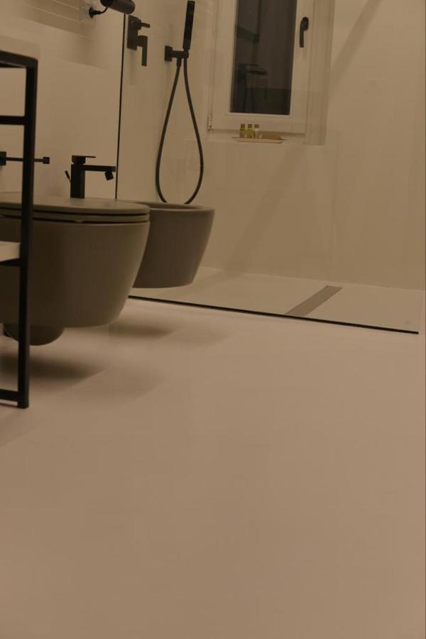 "A Casa Di Giacomo" Luxury Rooms Con Aria Condizionata Bergamo Bagian luar foto
