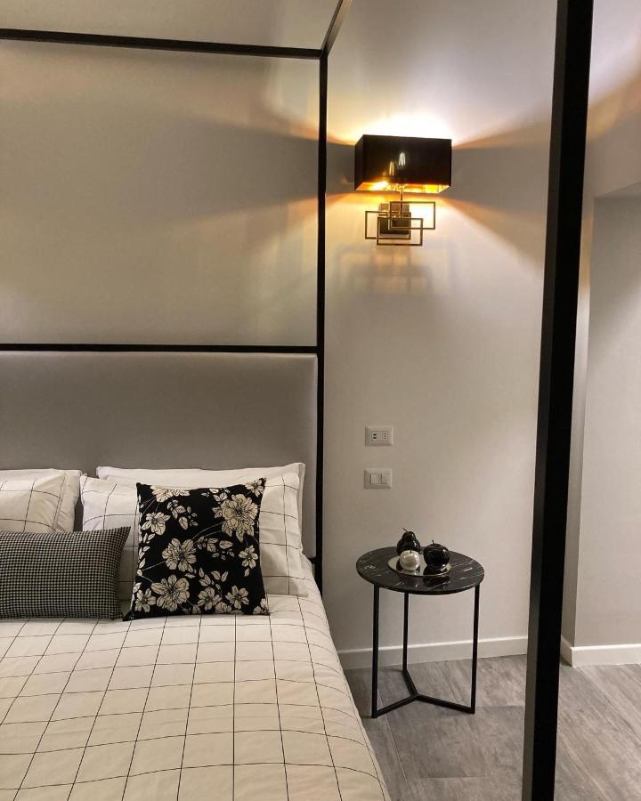 "A Casa Di Giacomo" Luxury Rooms Con Aria Condizionata Bergamo Bagian luar foto