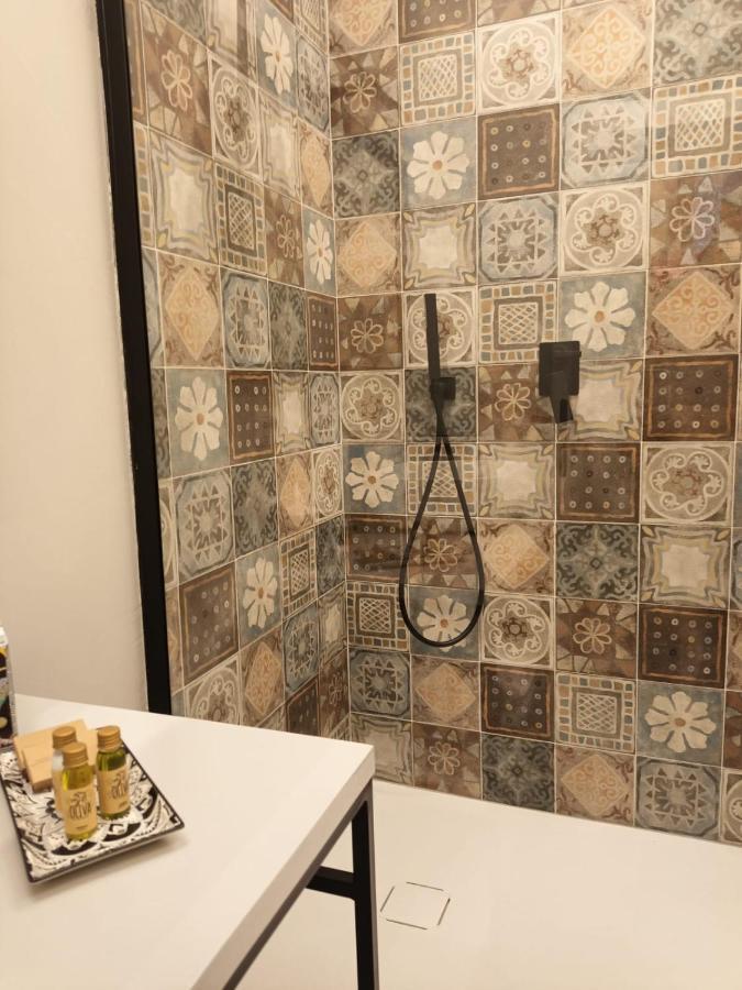 "A Casa Di Giacomo" Luxury Rooms Con Aria Condizionata Bergamo Bagian luar foto