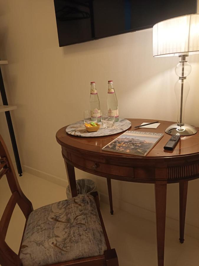 "A Casa Di Giacomo" Luxury Rooms Con Aria Condizionata Bergamo Bagian luar foto